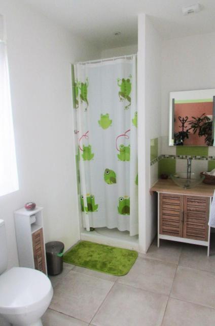 Chambre 20M2 Avec Salle De Bain Privee Dans Maison En Bois Лавор Экстерьер фото