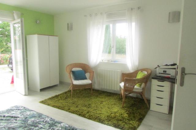 Chambre 20M2 Avec Salle De Bain Privee Dans Maison En Bois Лавор Экстерьер фото